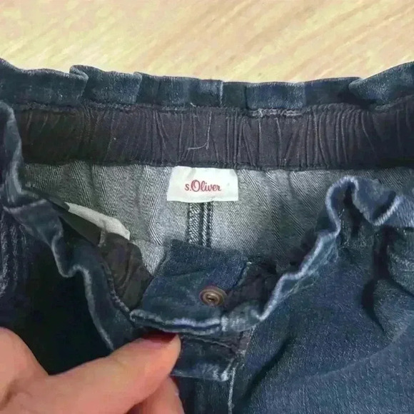 S. Oliver jeans with sparkle sides size 3T (86cm) - Picture 4 of 4